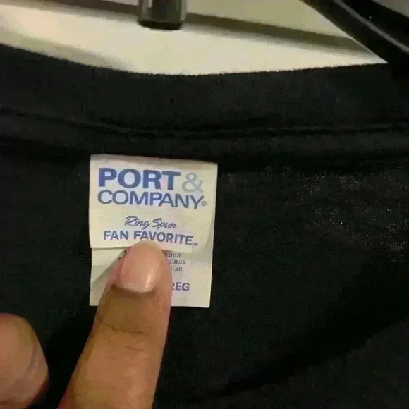 Men’s port & Company size 2X Born luck St. Patrick’s t-shirt, NWOT - Picture 2 of 5